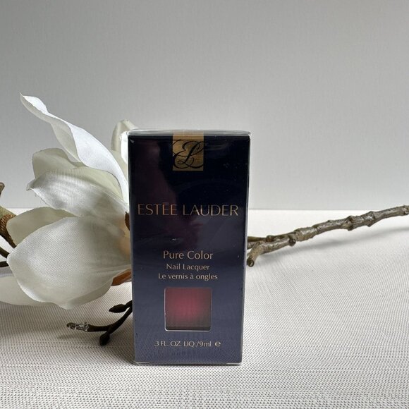 Estee Lauder Pure Color Nail Lacquer Dominant New In Box - Picture 2 of 8